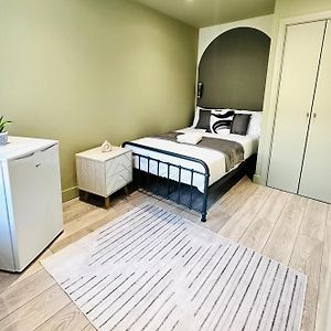 London Boutique Ensuite Room Like Hotel
